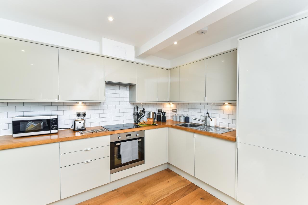 Vibrant Vauxhall Apartment *