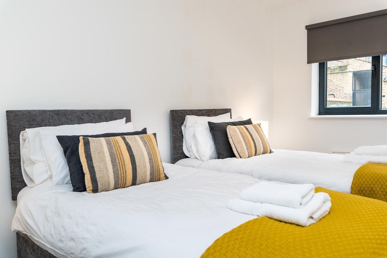 Vibrant Vauxhall Apartment *